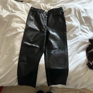 The Melinda pants from aritzia size 12
